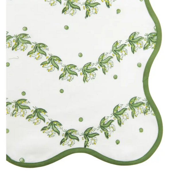 Beautiful Green Lily Of The Valley Scalloped Napkins S/2